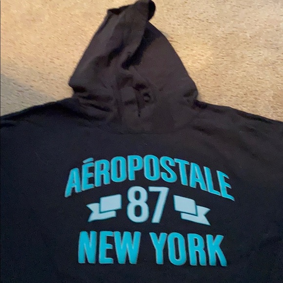 Sweatshirt - Picture 2 of 4